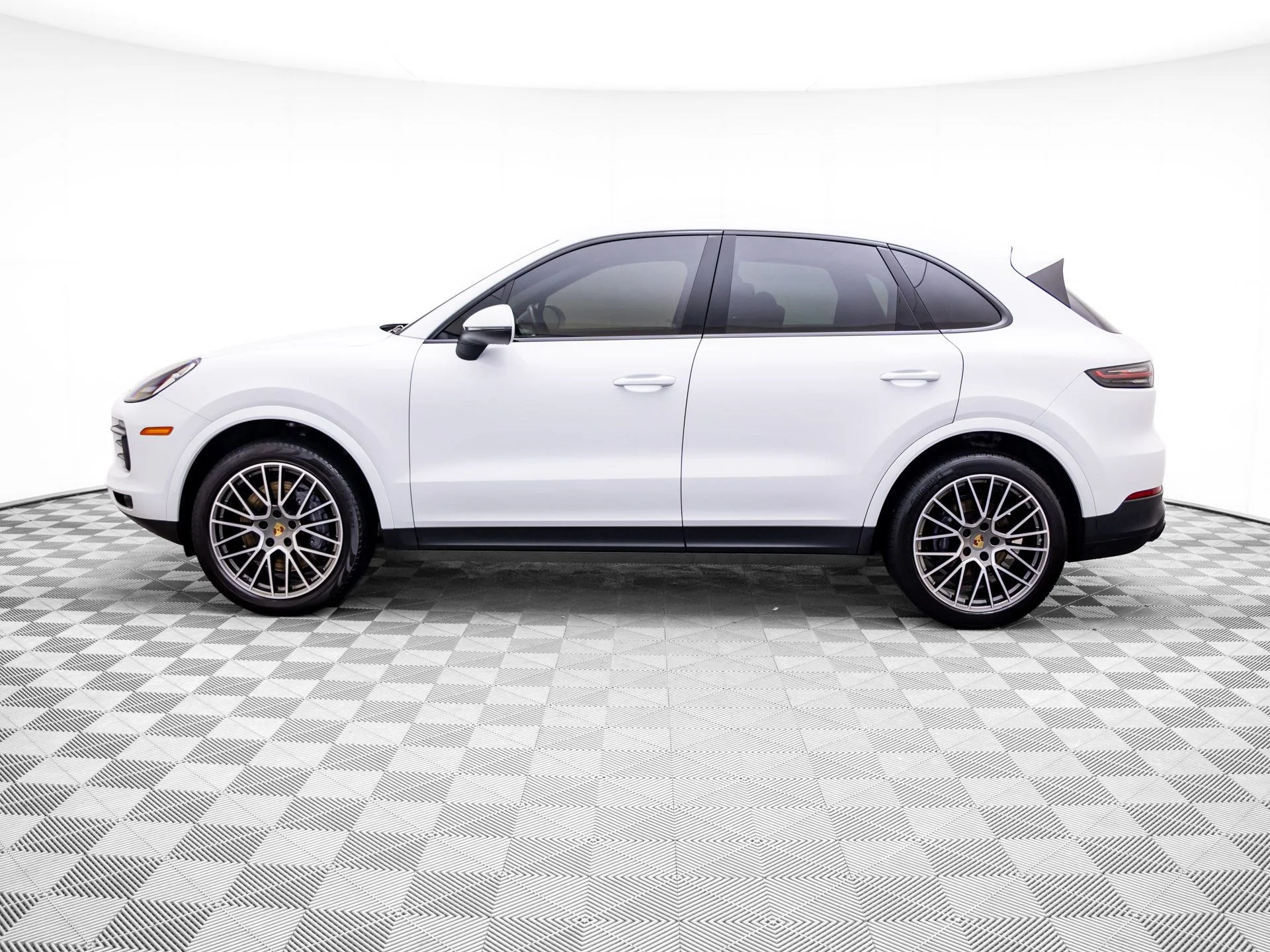 Certified Used 2023 White Porsche Platinum Edition image 2
