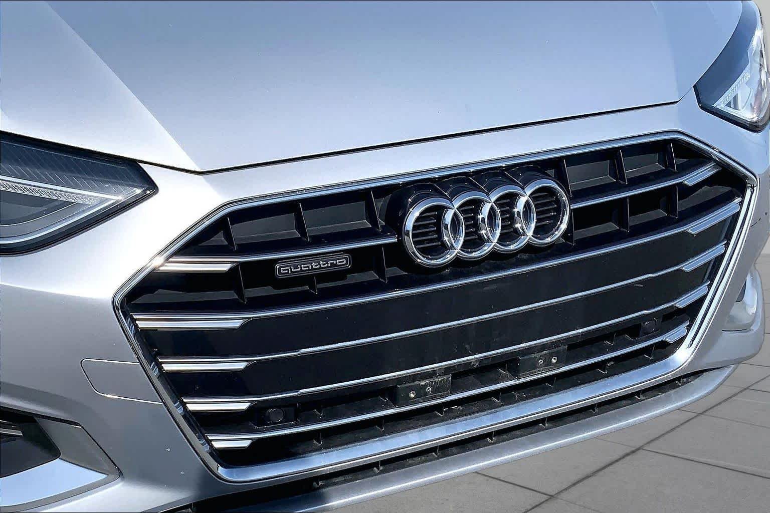 Used 2022 Florett Silver Metallic Audi Premium image 30