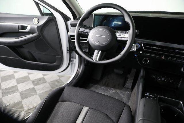 2025 Hyundai Sonata Hybrid SEL - Photo 79