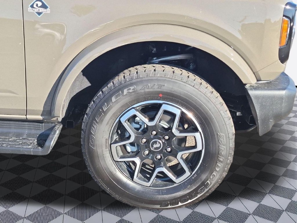 New 2026 Marsh Gray Ford Outer Banks® image 28