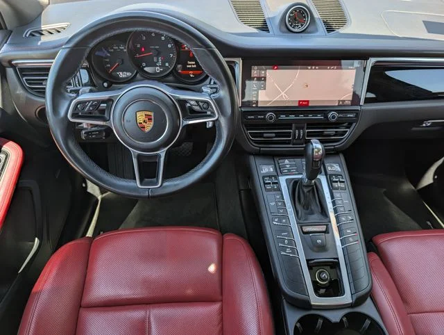 Used 2020 White Porsche Base image 11