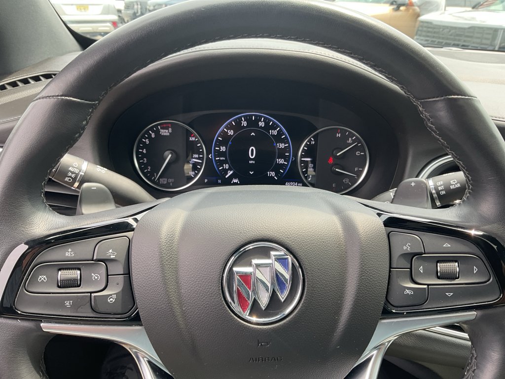 Used 2022 Ebony Twilight Metallic Buick Avenir image 29