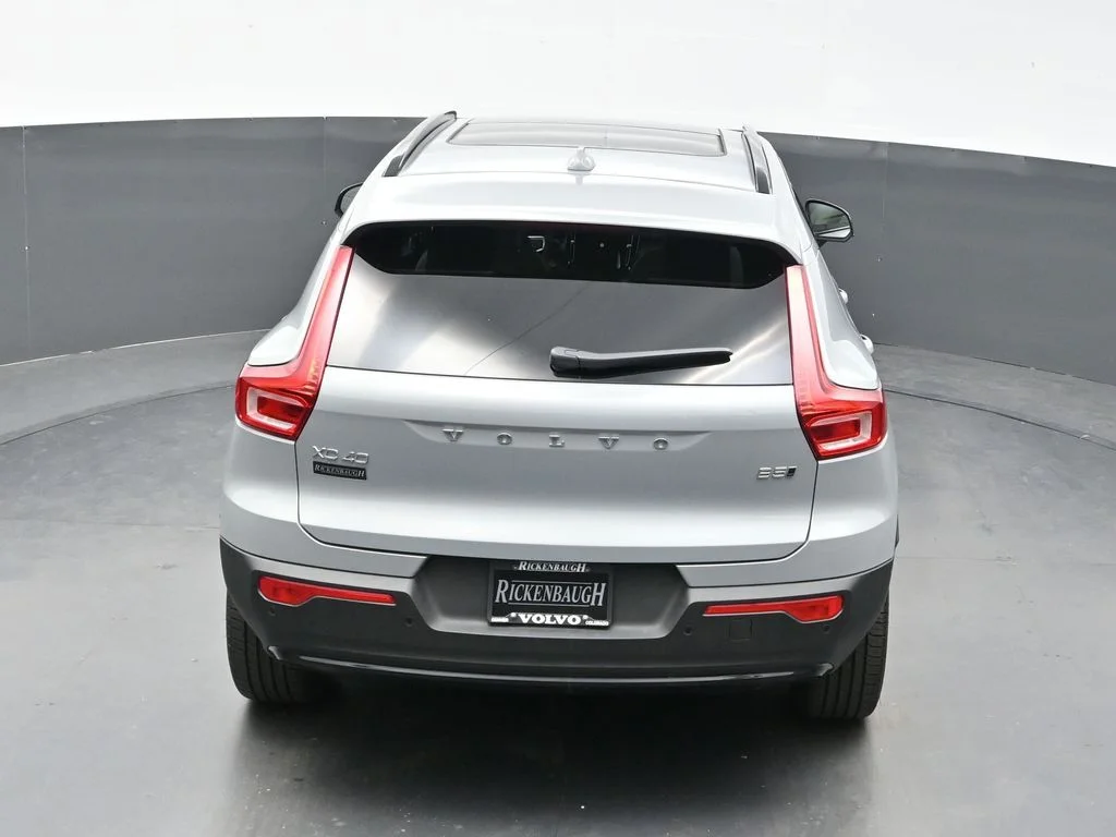 Used 2026 Vapour Grey Volvo Plus image 34