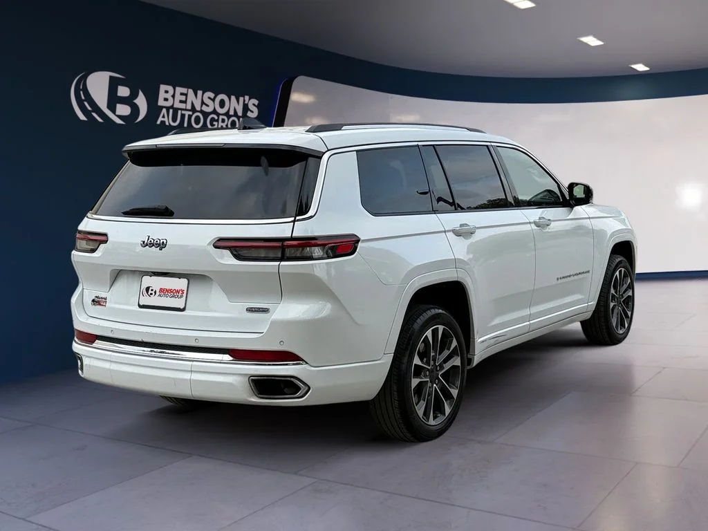 Used 2023 White Jeep Overland image 5
