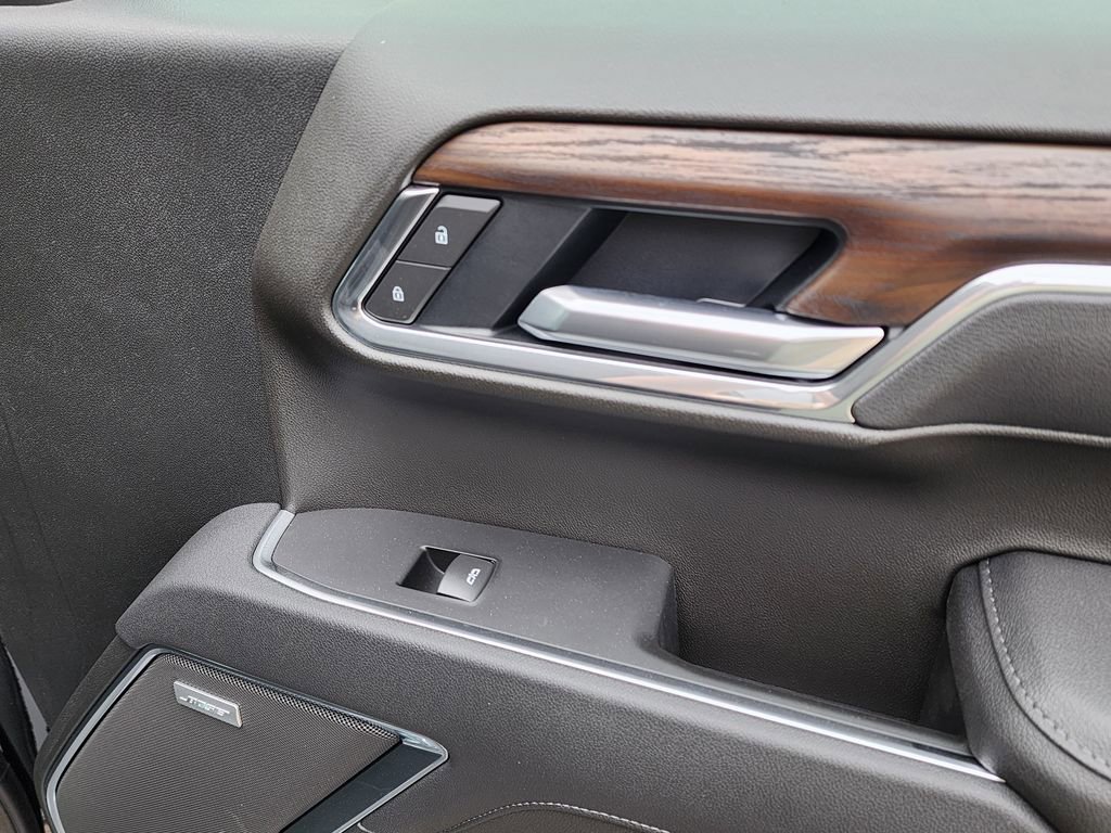 2026 GMC Sierra 1500 SLT - Photo 38