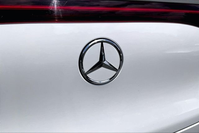 Certified Used 2023 White Mercedes-Benz 350 SUV image 27