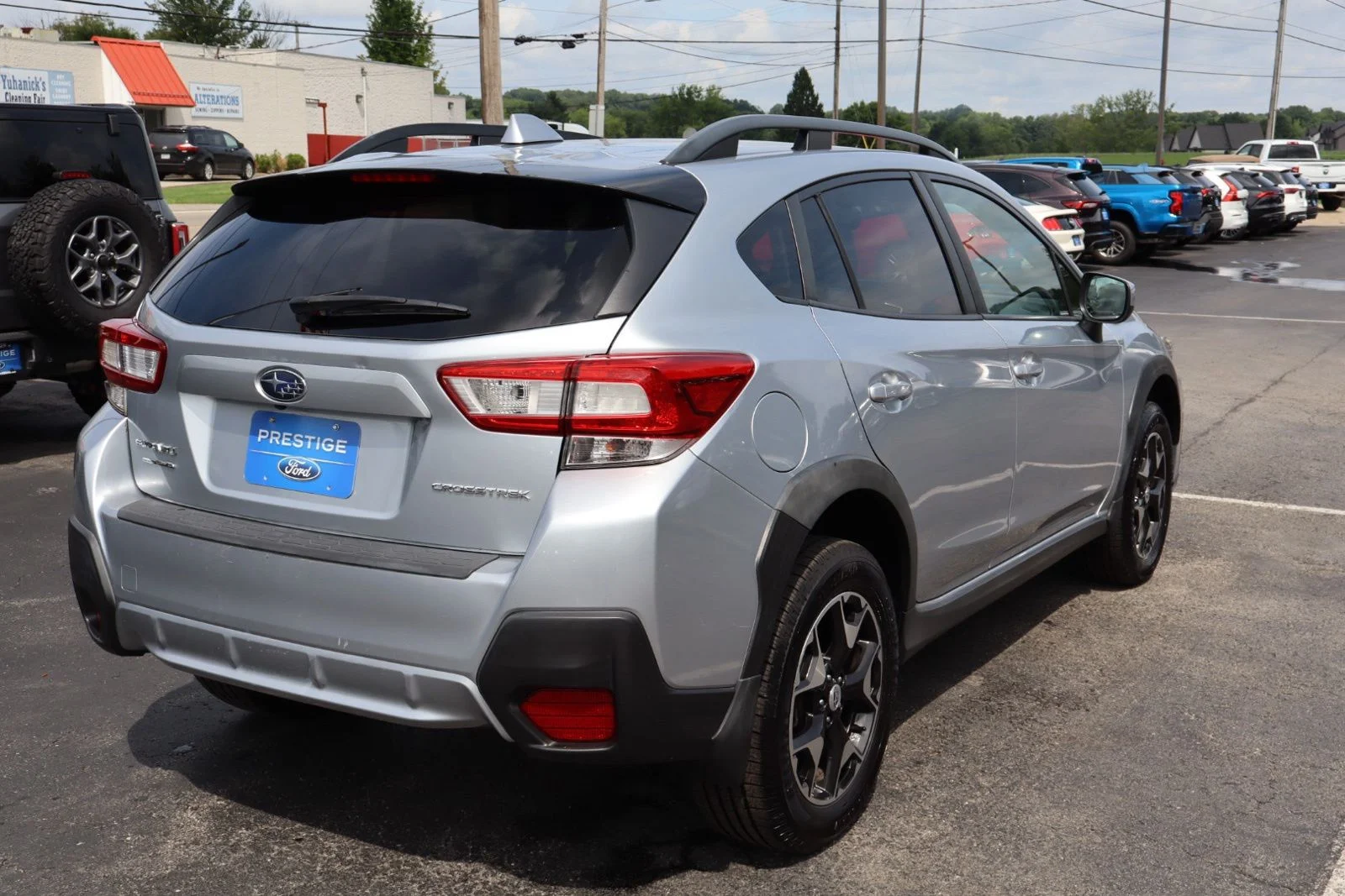 Used 2018 Ice Silver Metallic Subaru 2.0i Premium image 6