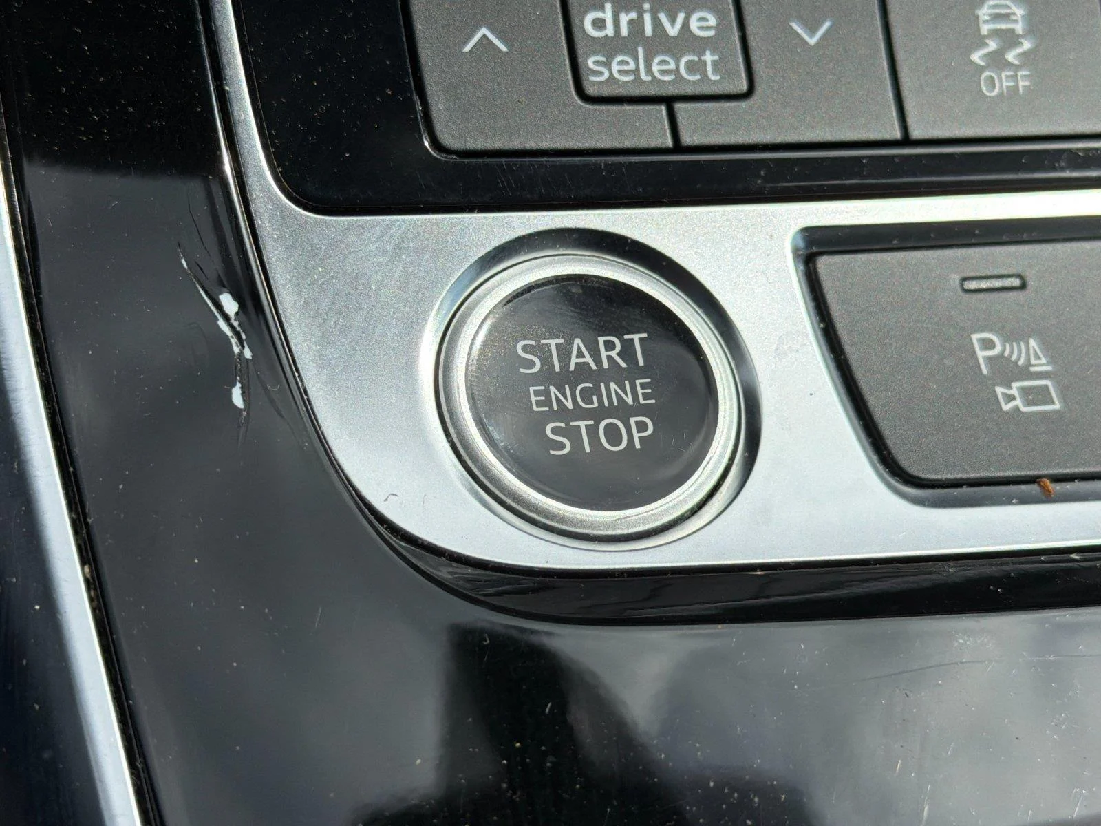 Used 2024  Audi Premium Plus image 22