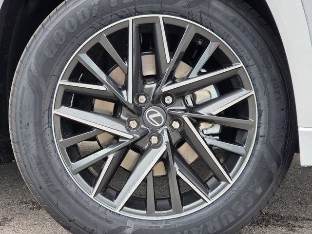 New 2026 Wind Chill Pearl Lexus PREMIUM AWD image 20