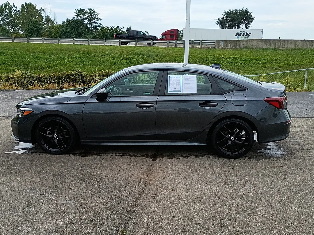 Certified Used 2026 METEORITE GRAY Honda Sport image 6