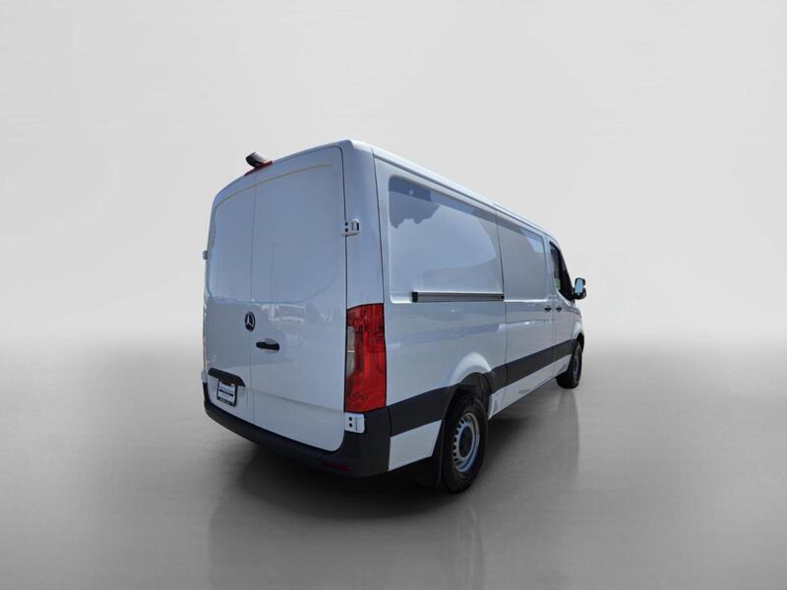New 2026 Arctic White Mercedes-Benz DCWS2S image 5