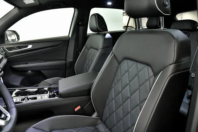 2026 Volkswagen Atlas Cross Sport SEL Premium R-LINE - Photo 9