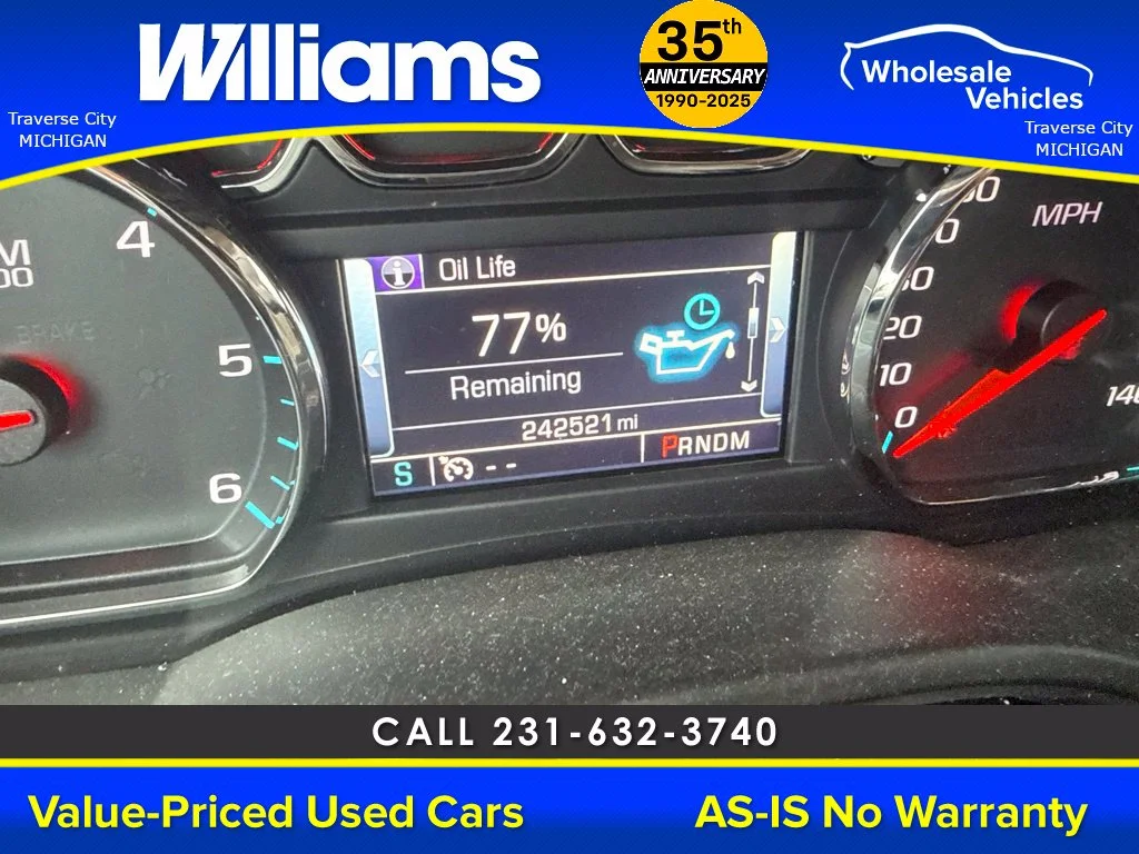 Used 2016 Summit White Chevrolet LS image 29
