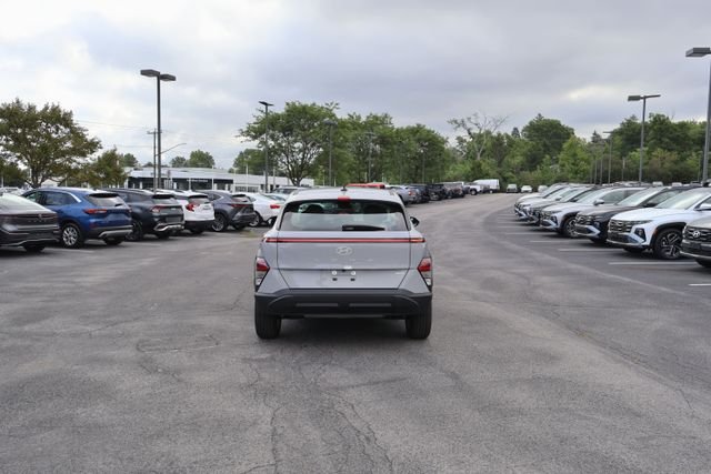Used 2026 Gray Hyundai SE image 6
