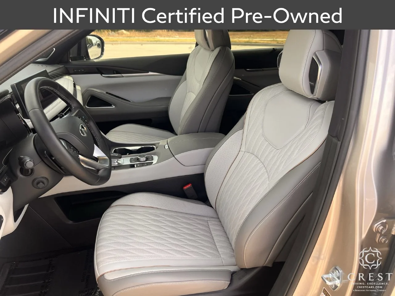 Certified Used 2027 Warm Titanium Black Obsid INFINITI AUTOGRAPH image 24