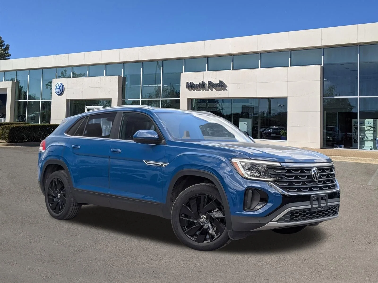 2025 Volkswagen Atlas Cross Sport 2.0T SE w/Tech's photo