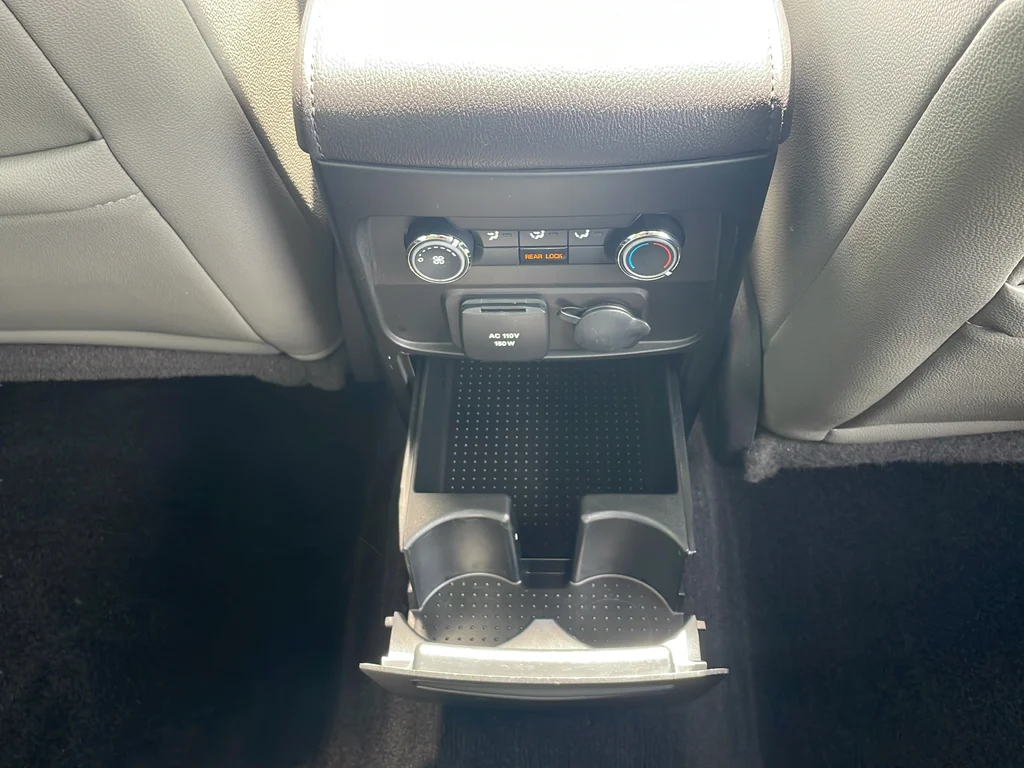 Used 2019 White Ford SEL image 33
