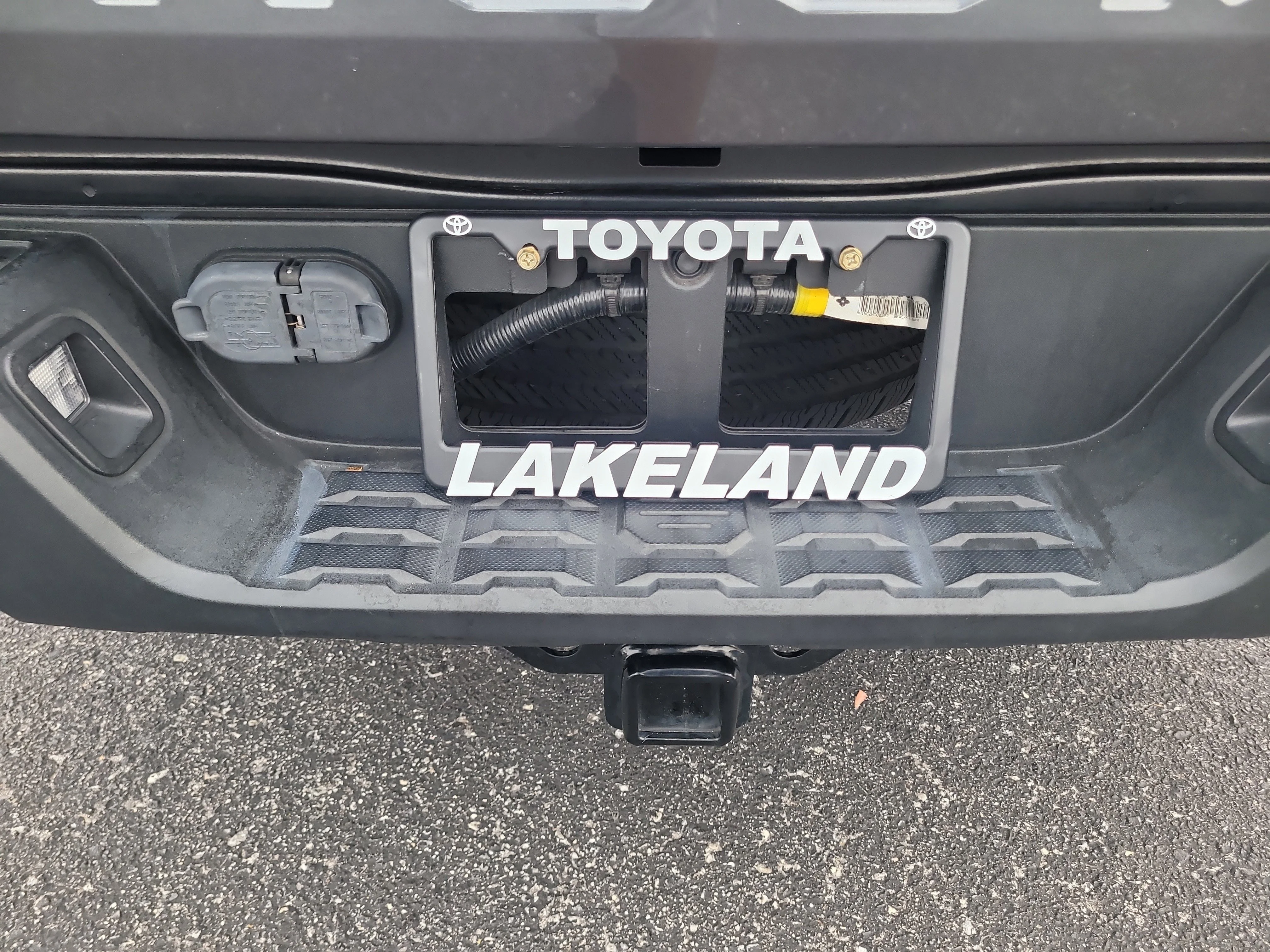 Certified Used 2022 Magnetic Gray Metallic Toyota SR5 image 10