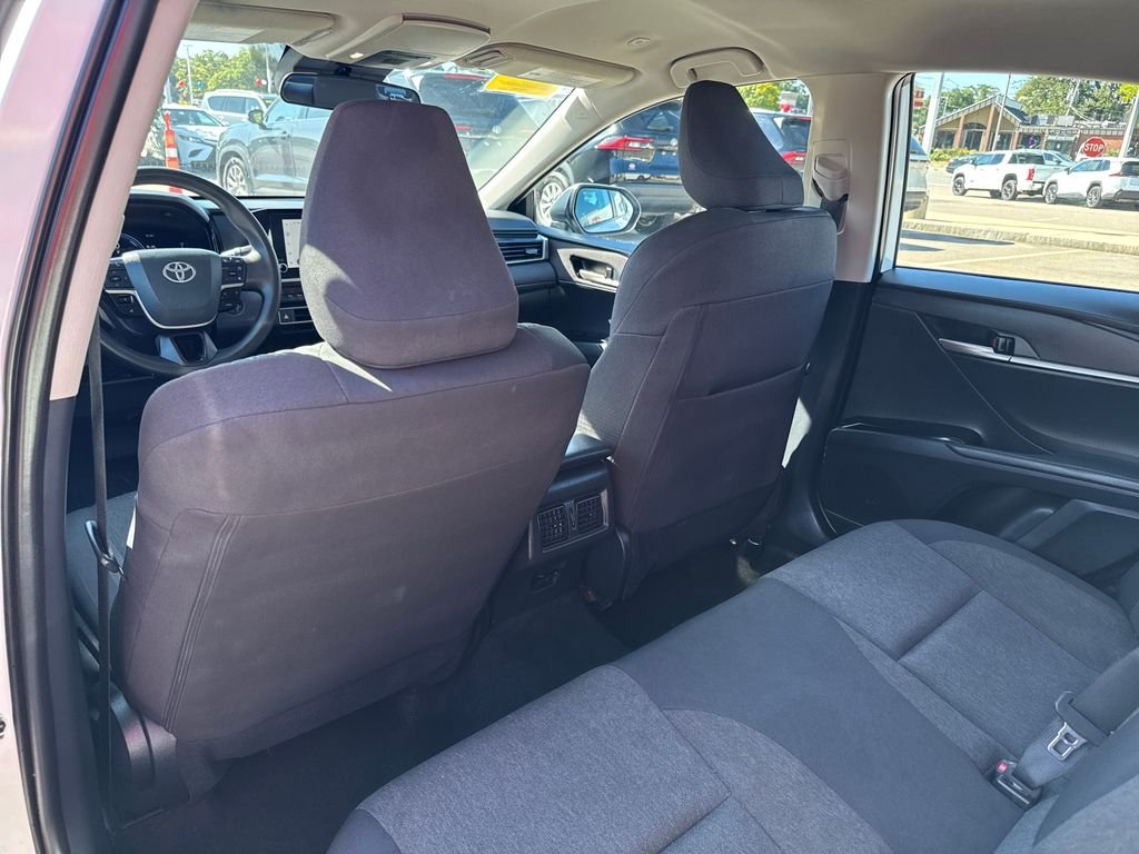 Used 2025 White Toyota LE image 36