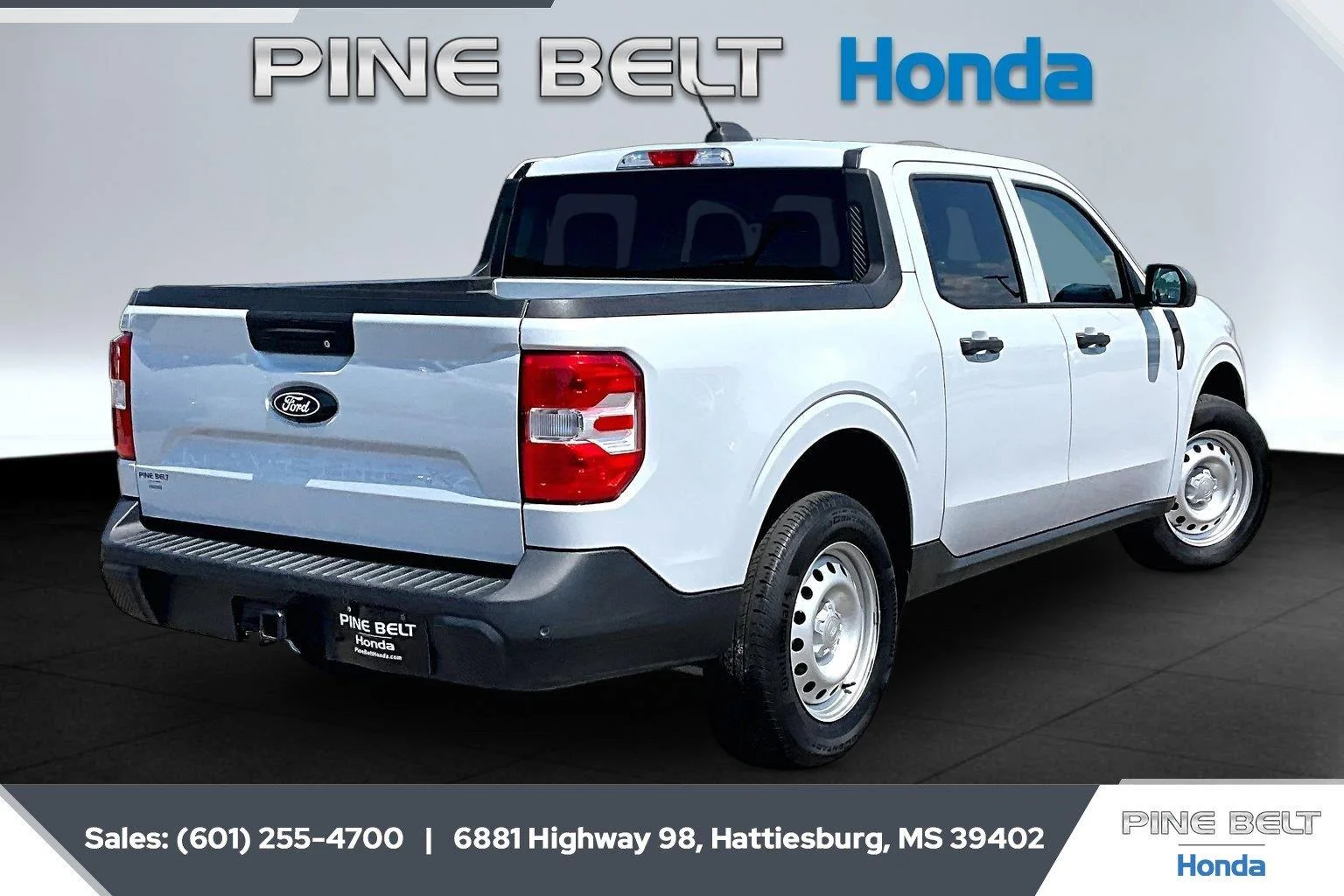 Used 2025 Space White Ford XL image 11