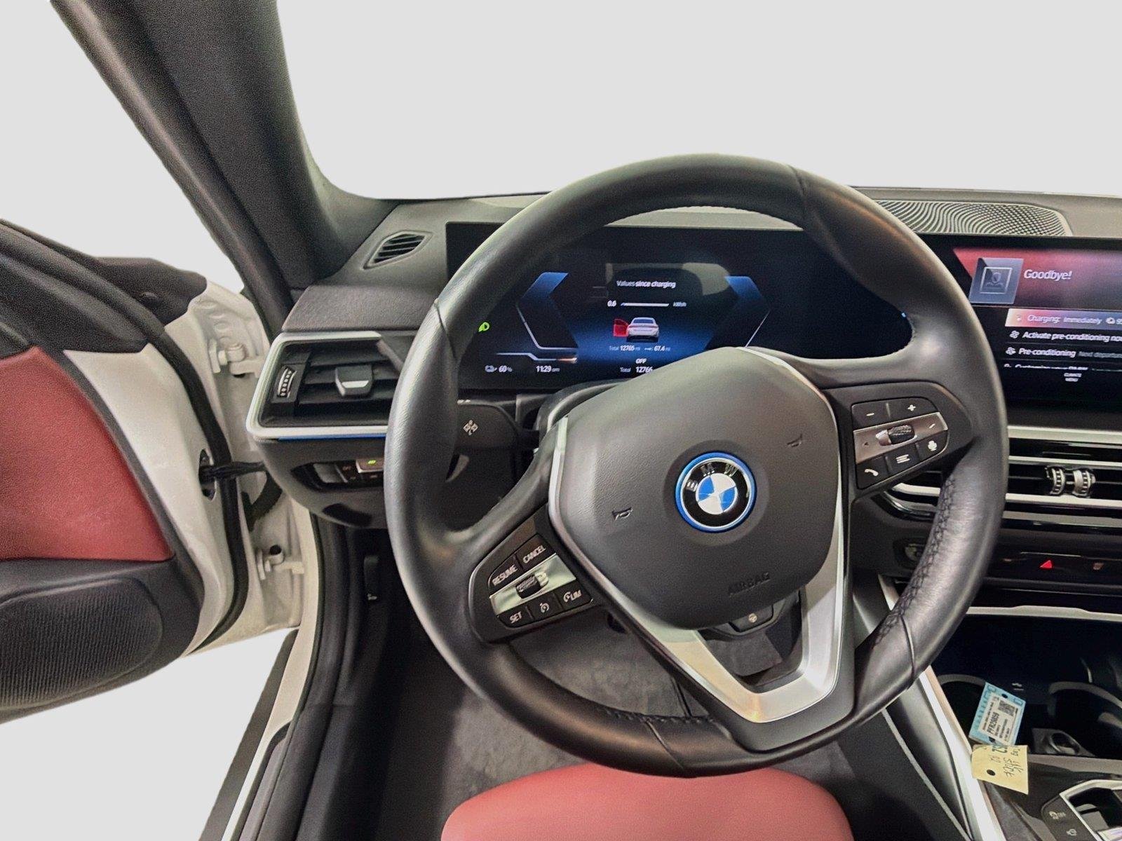 Used 2023 Alpine White BMW eDrive40 image 10