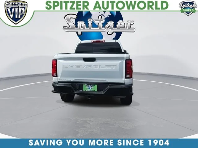 Used 2023 White Chevrolet Z71 image 8