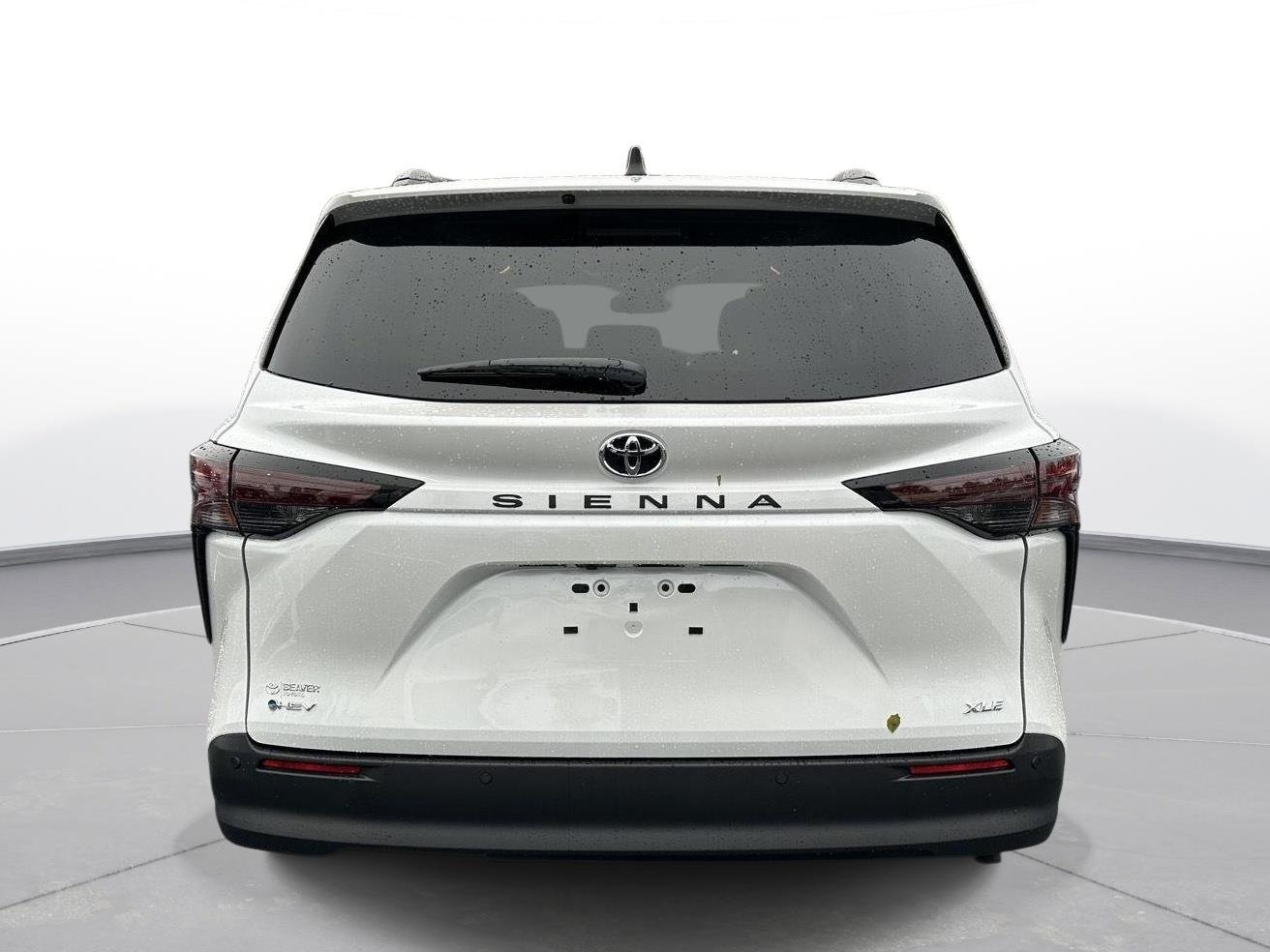 Certified Used 2026 Wind Chill Pearl Toyota XLE 7-Passenger image 7