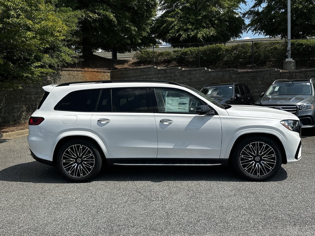 New 2027 MANUFAKTUR Moonlight White Metallic Mercedes-Benz GLS 450 image 47