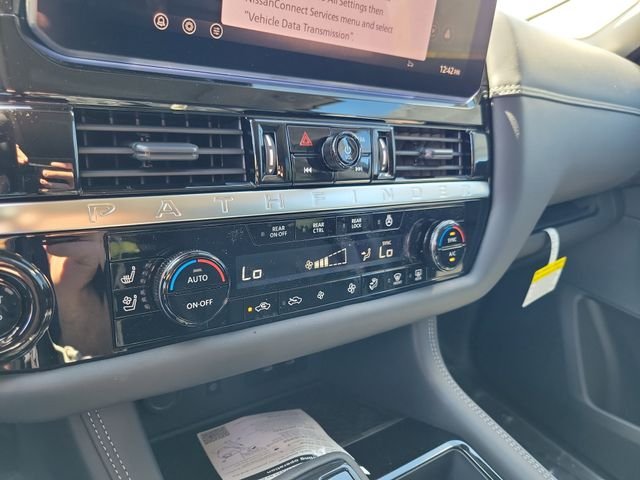 New 2026 Nissan Pathfinder Platinum