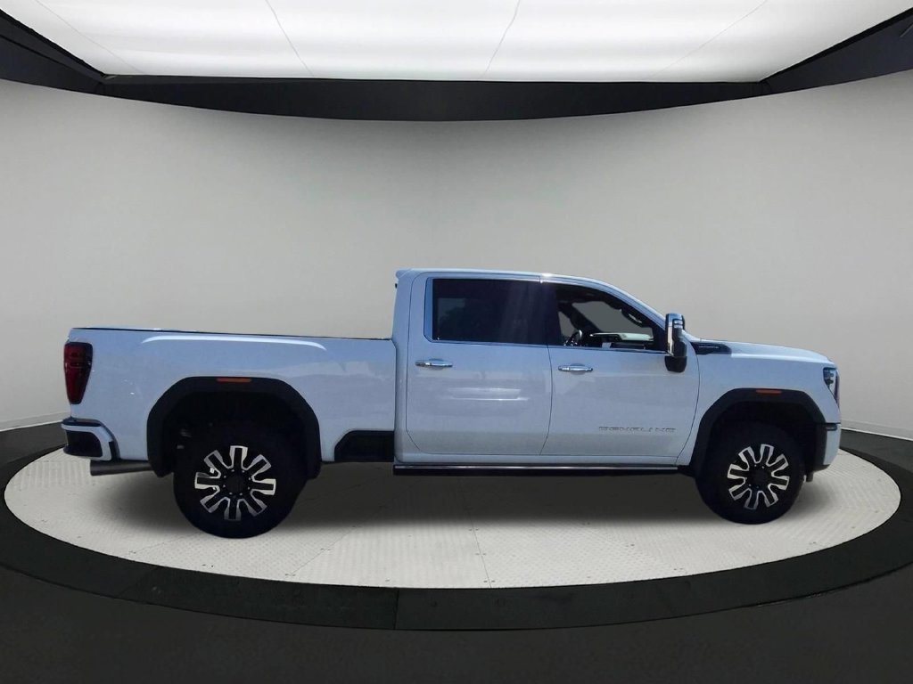 Certified Used 2025 Summit White GMC Denali Ultimate image 5