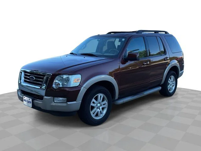 Used 2010  Ford Eddie Bauer image 1