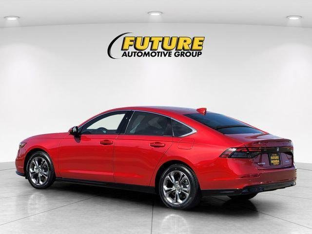 Used 2024  Honda EX-L image 7