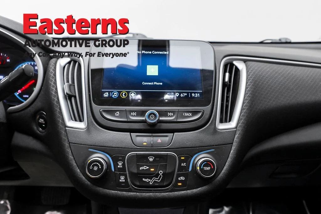 Used 2022 Black Chevrolet RS image 12