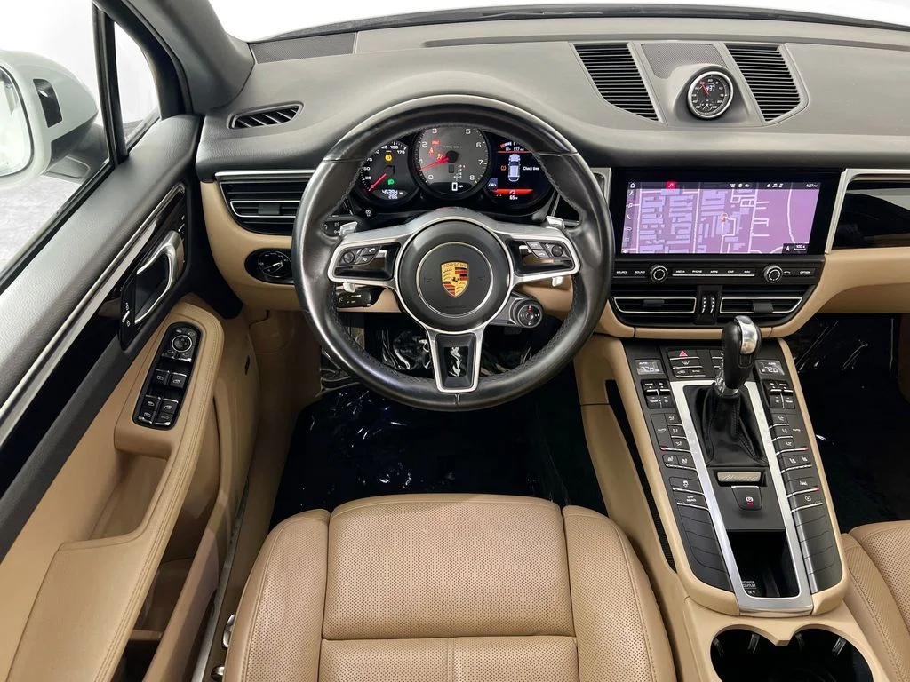 Used 2020  Porsche S image 24