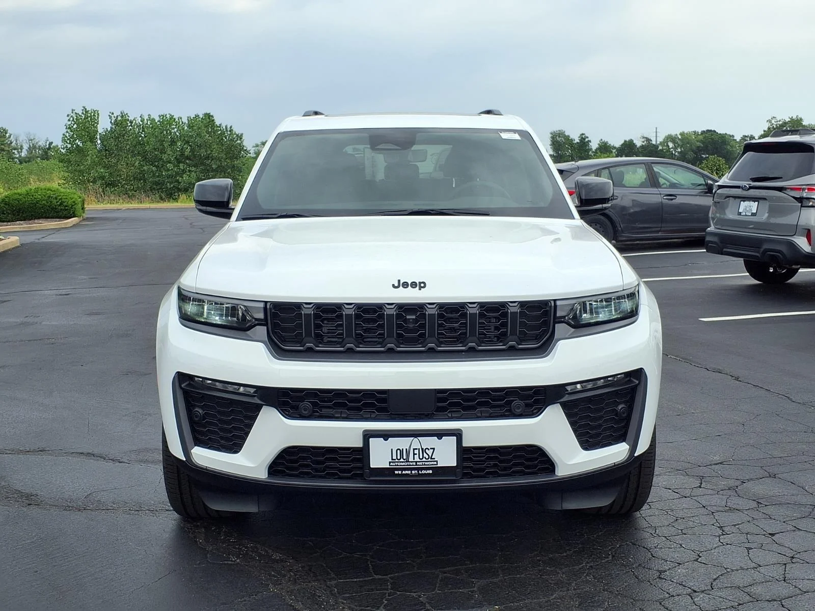 New 2026 Bright White Clear-Coat Exterior Paint Jeep 85th Anniversary Edition image 21