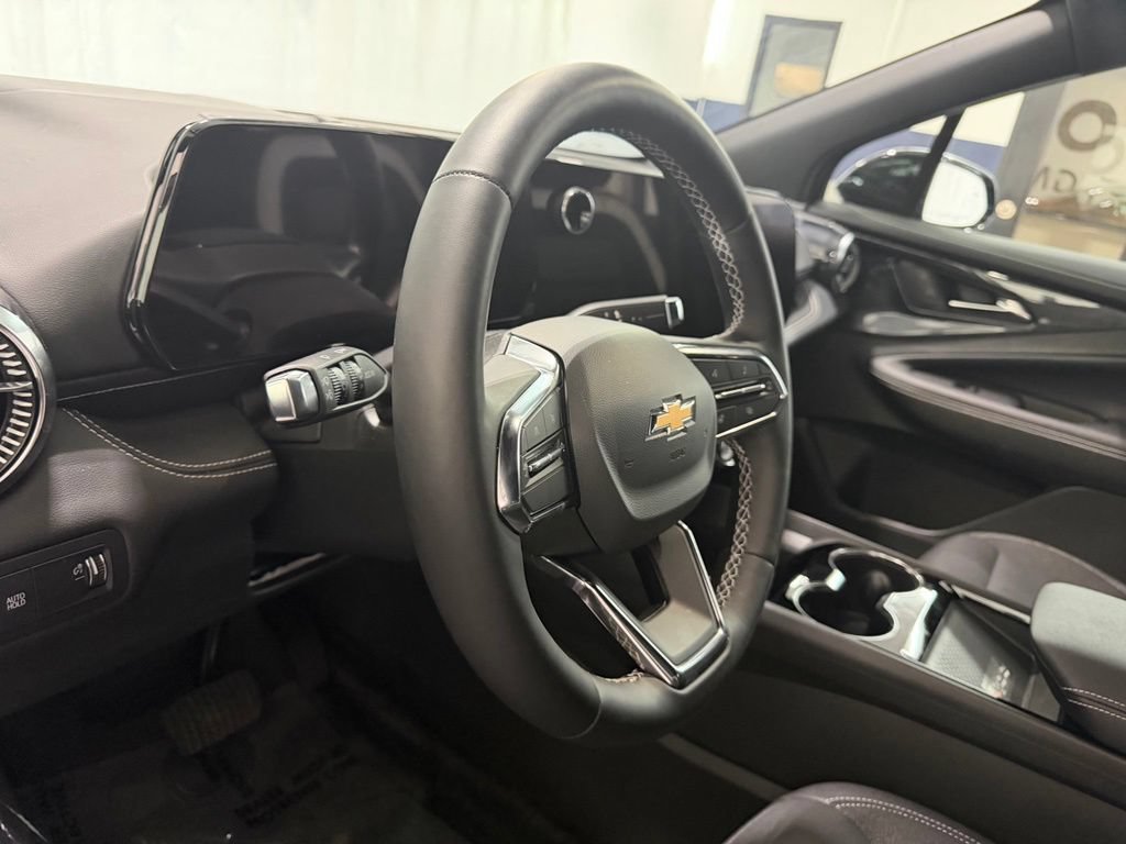 2025 Chevrolet Blazer EV LT - Photo 15