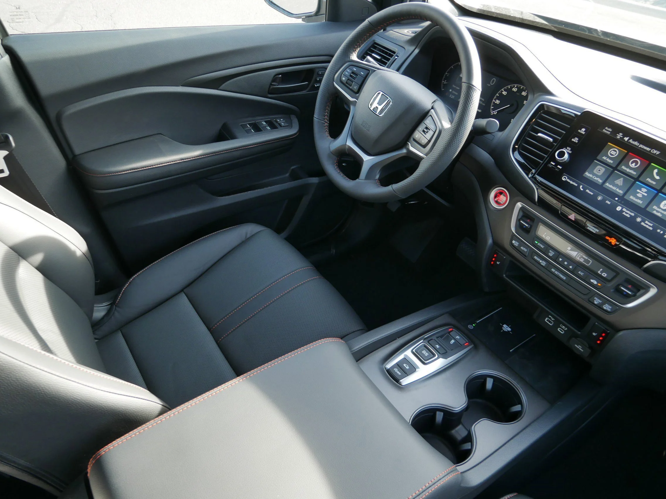 New 2026 Sonic Gray Pearl Honda TrailSport image 9