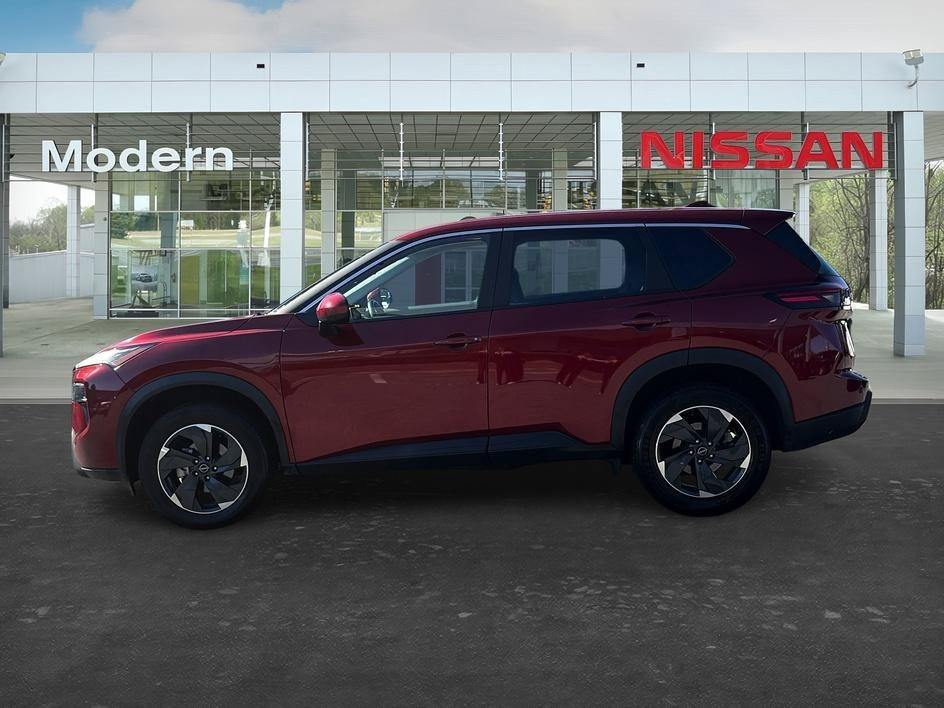 Used 2025 Scarlet Ember Tintcoat Nissan SV image 2