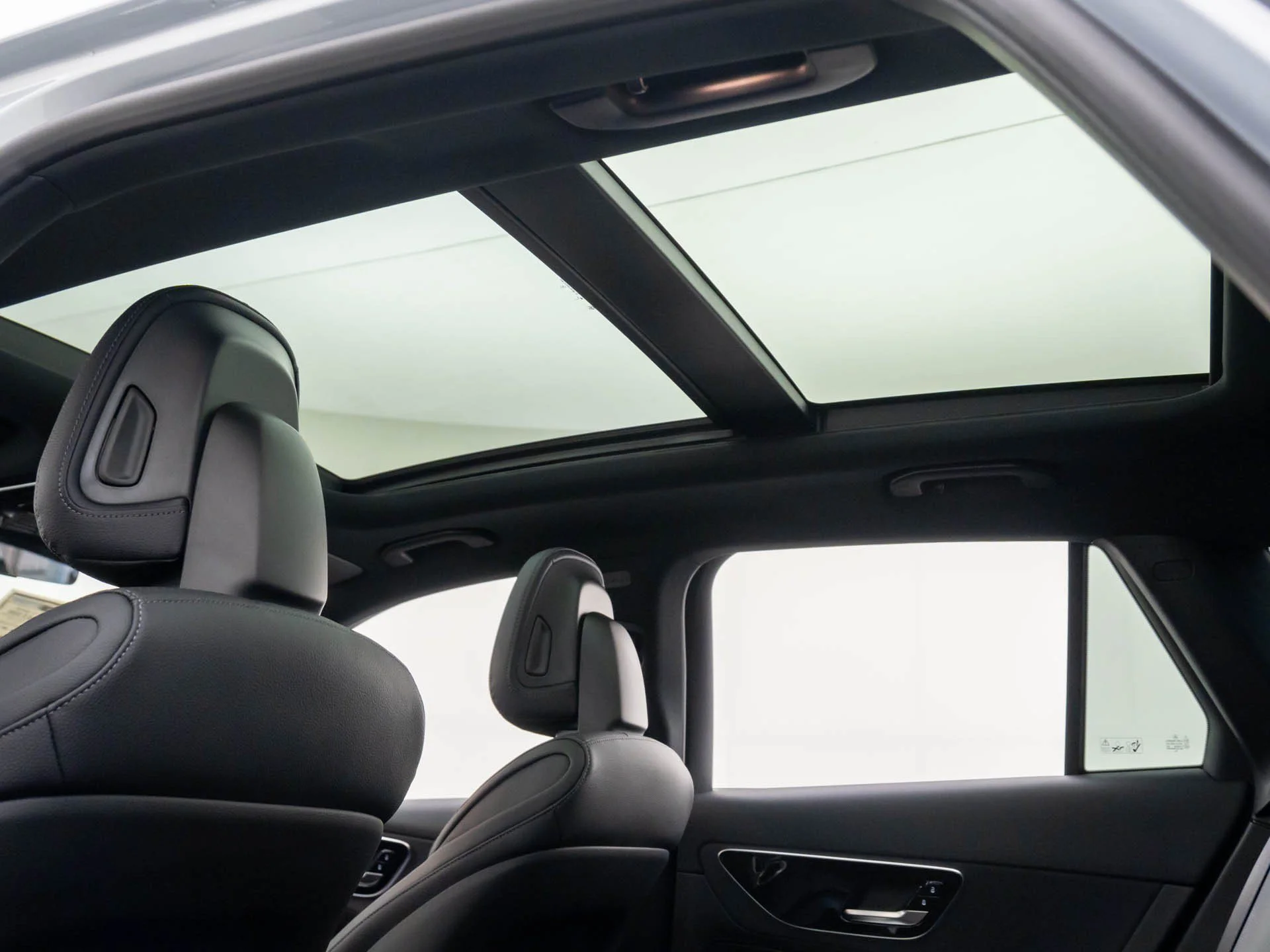 New 2026 Silver Mercedes-Benz GLC 300 image 17