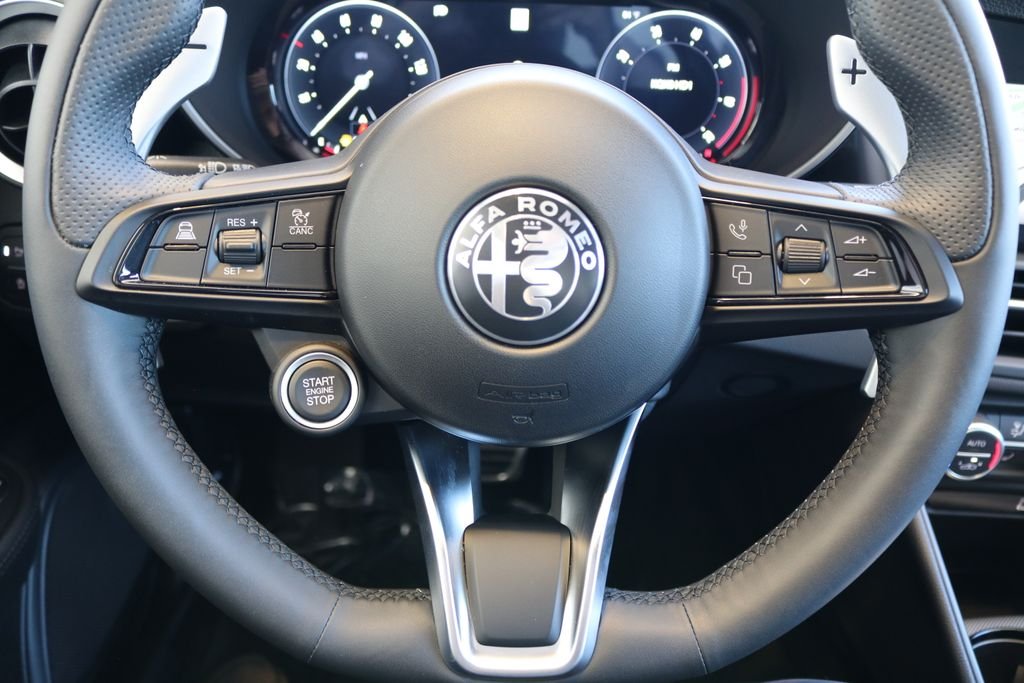 2025 Alfa Romeo Giulia Base - Photo 31