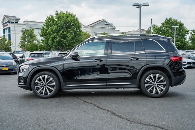 Used 2023 Night Black Mercedes-Benz GLB 250 image 4