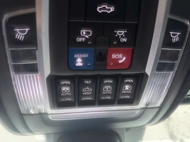 Used 2021 Blue Pearl Ram Laramie image 16