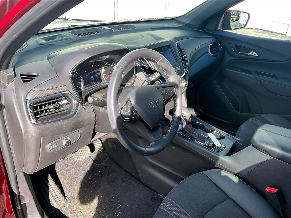 Used 2022 Cherry Red Tintcoat Chevrolet RS image 8