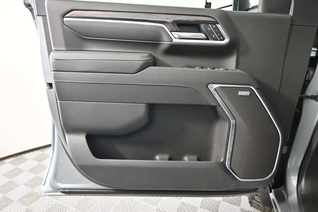 2026 Chevrolet Silverado 2500 HD LTZ - Photo 18