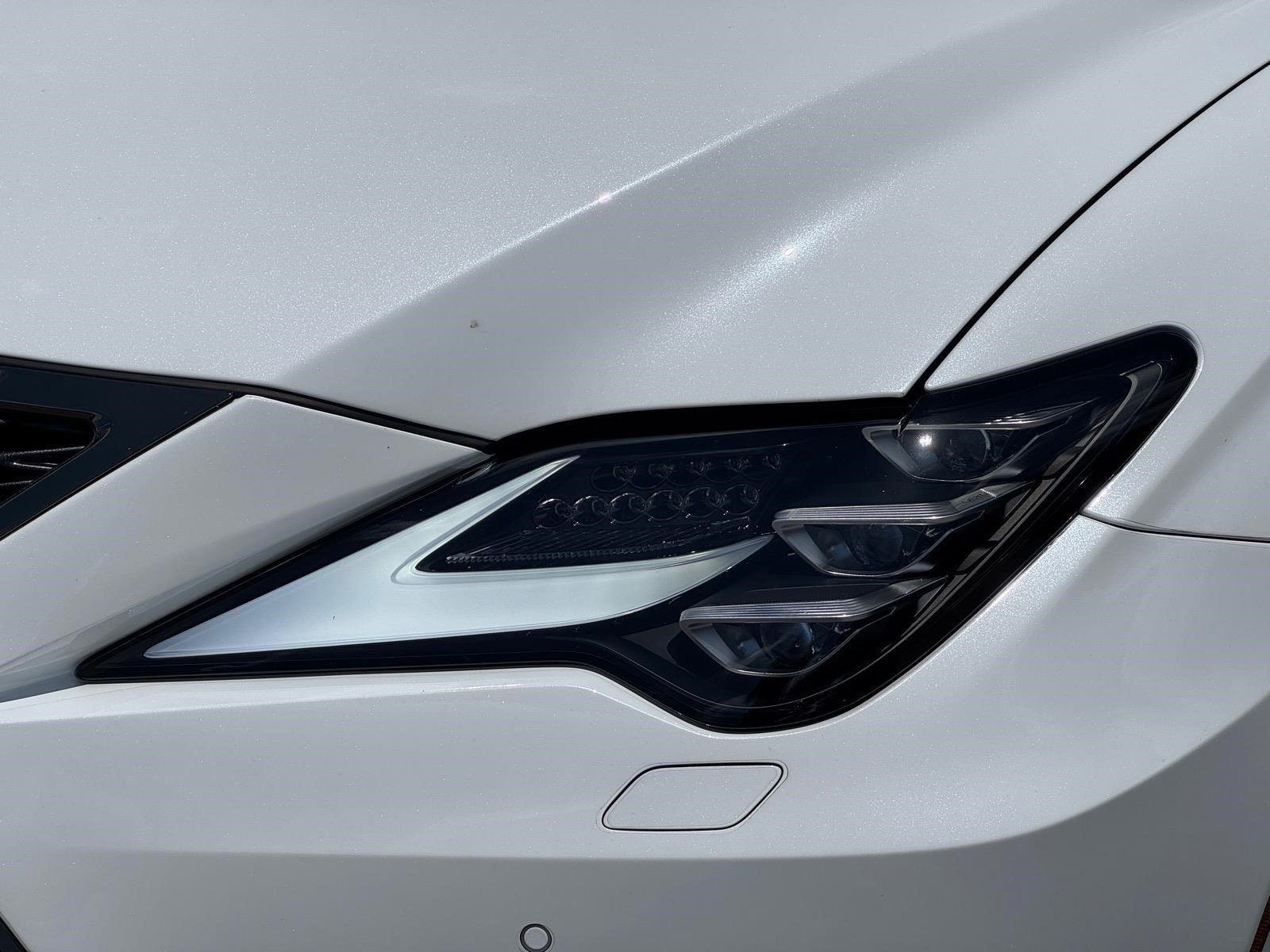 Used 2022 Ultra White Lexus PREMIUM image 9