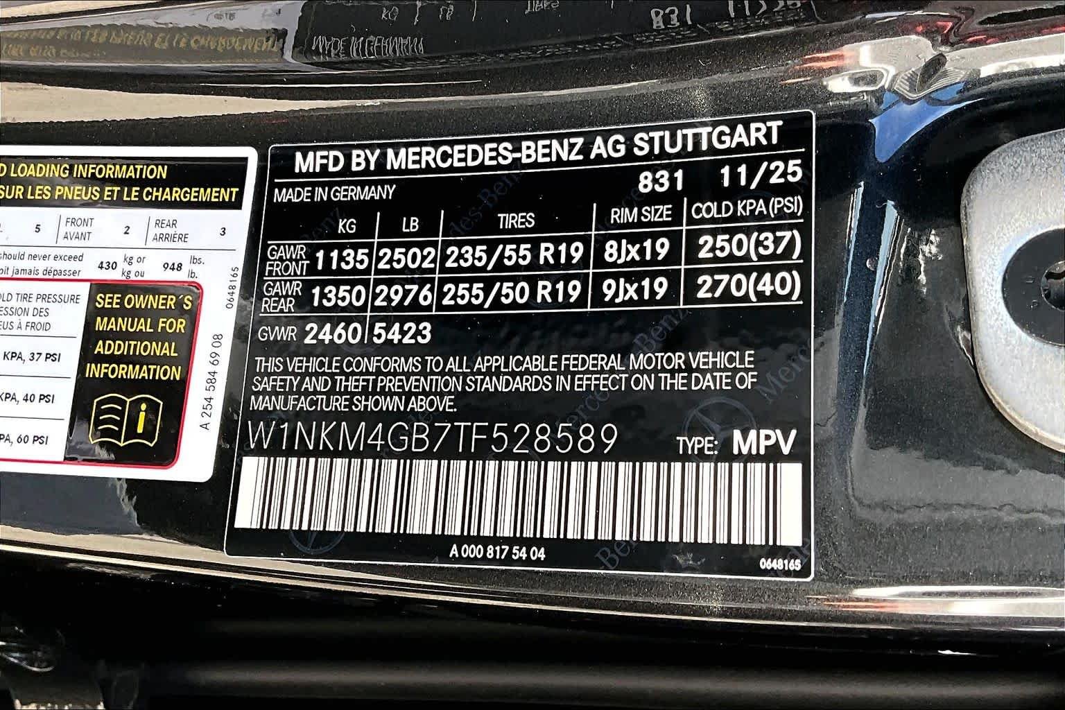 New 2026 Graphite Grey Metallic Mercedes-Benz GLC 300 image 16