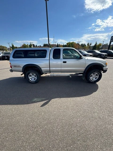 Used 2004 Silver Toyota Base image 6