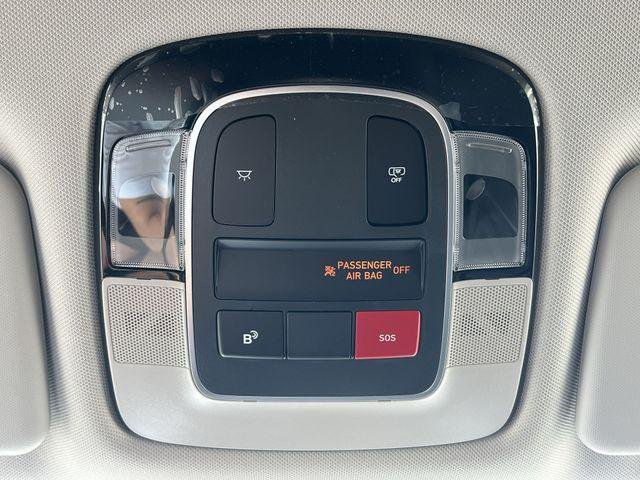 New 2026 Silver Hyundai SEL Plus FWD image 26