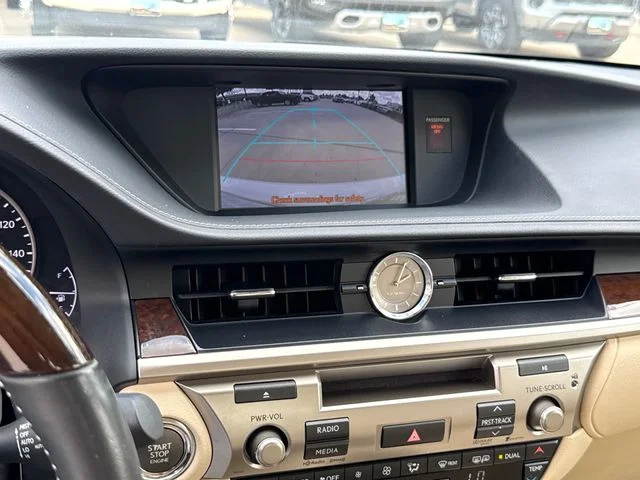 Used 2014 Starfire Pearl Lexus 350 image 22