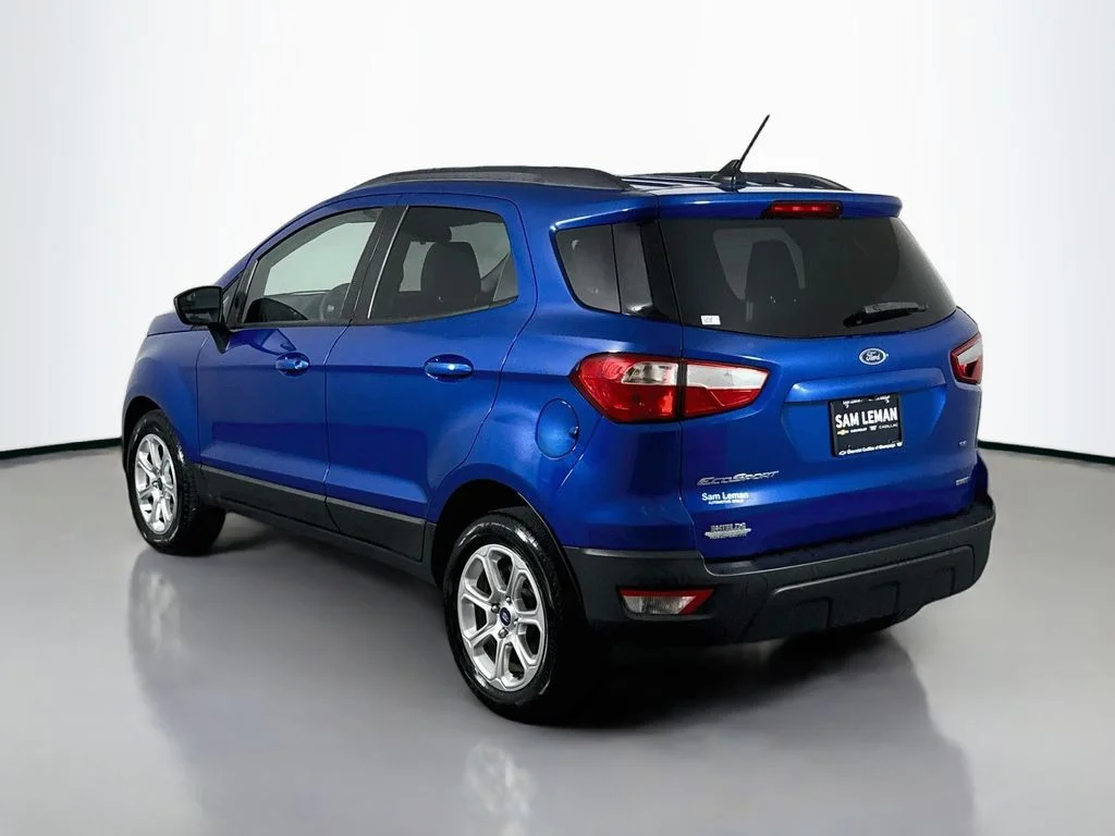 Used 2018 Blue Ford SE image 5